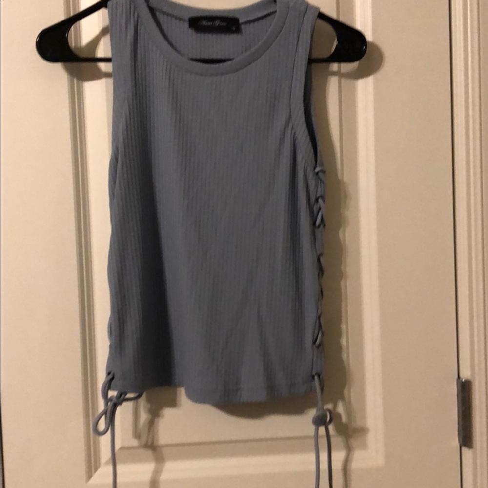 Tie side tank